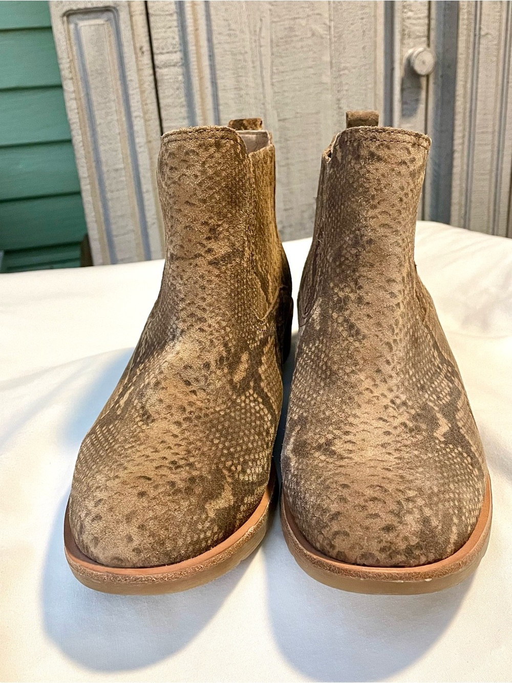 Sofft Bellis III Snake Print Suede Ankle Boot-Wmns Sz 9.5 M -Cognac~Block Heel